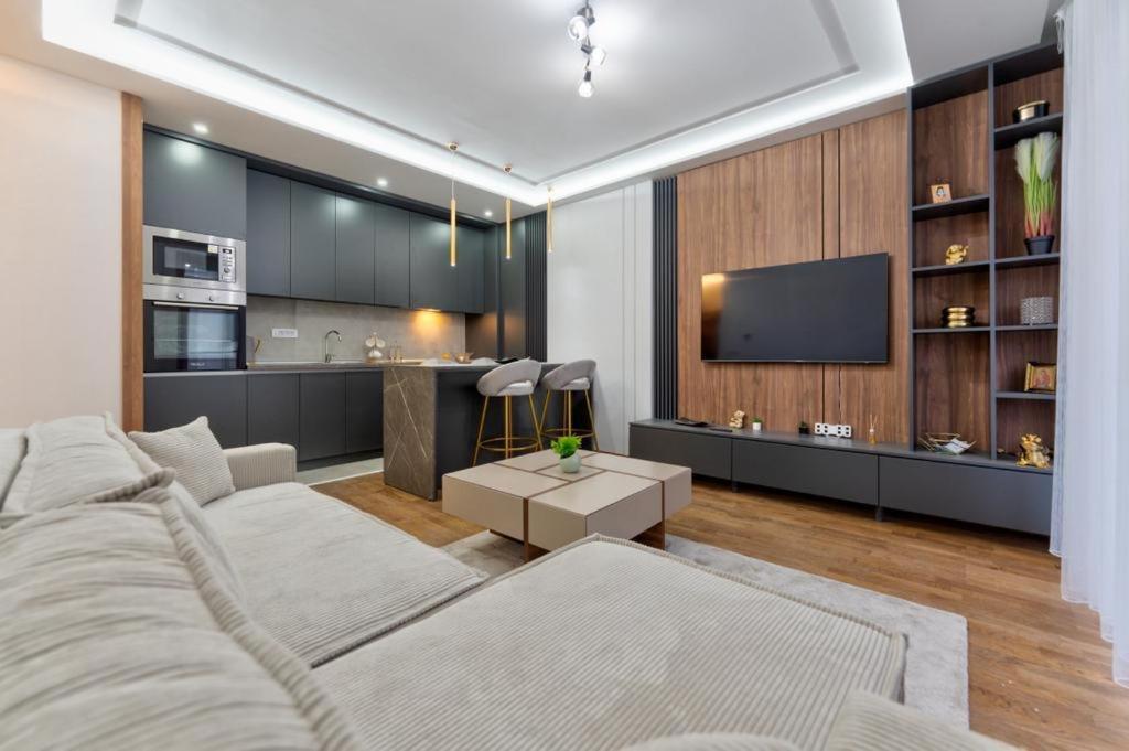 Mans Lux 8 Apartman Zlatibor Buitenkant foto